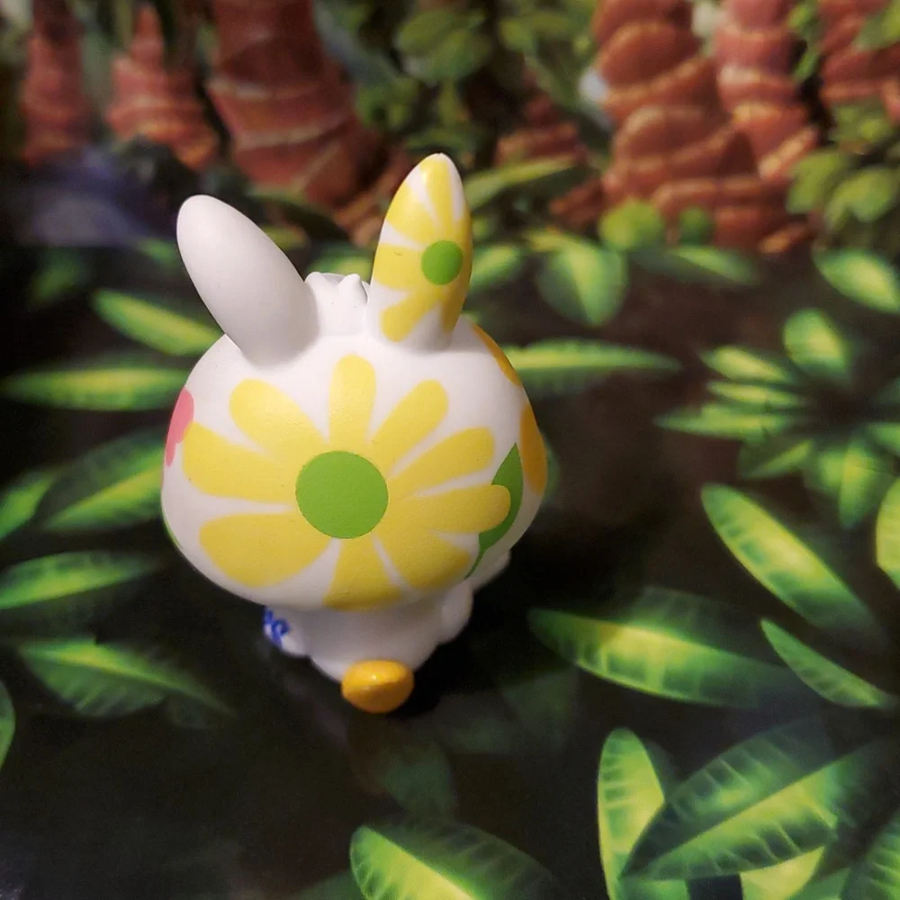 πΎLPS #1067 Rabbit - Picture 3 of 7